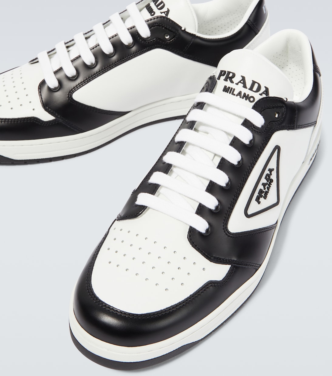 Sneakers District in pelle | Prada