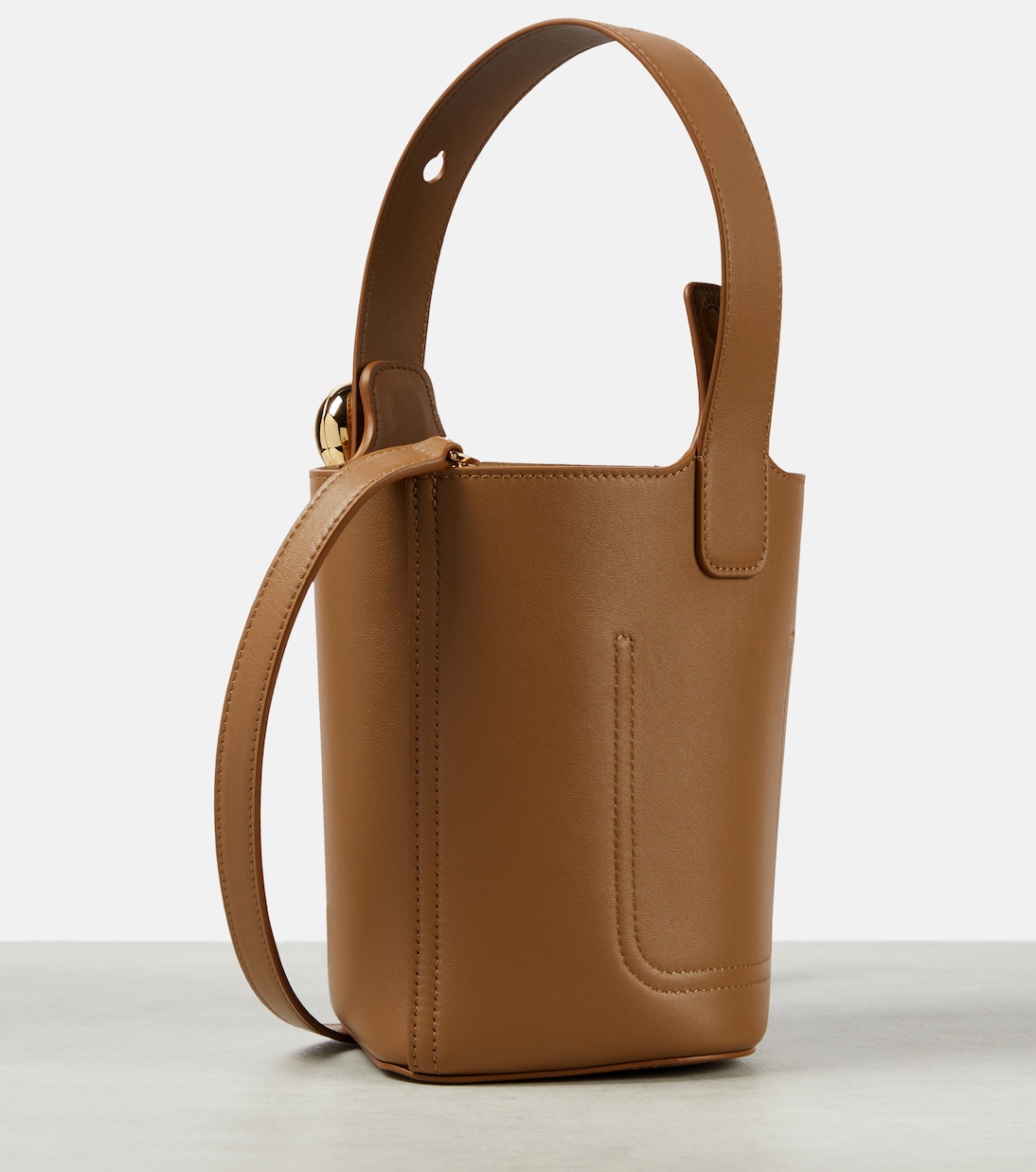 Secchiello Pebble Mini in pelle | Loewe