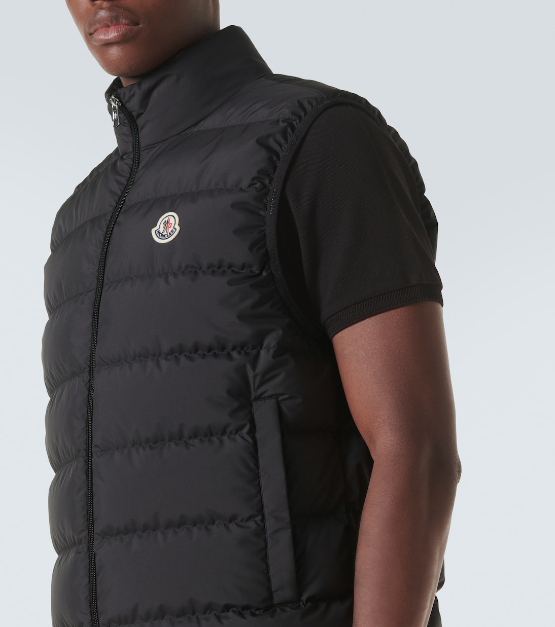 Moncler black down gui vest discount