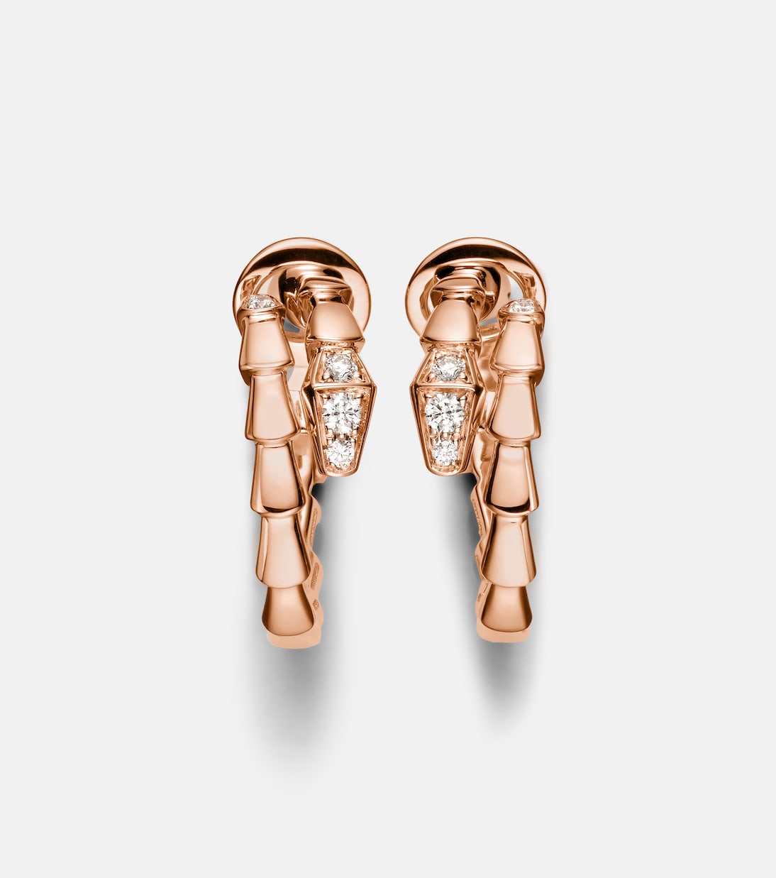 Boucles d'oreilles Serpenti Viper en or rose 18 ct et diamants | Bvlgari