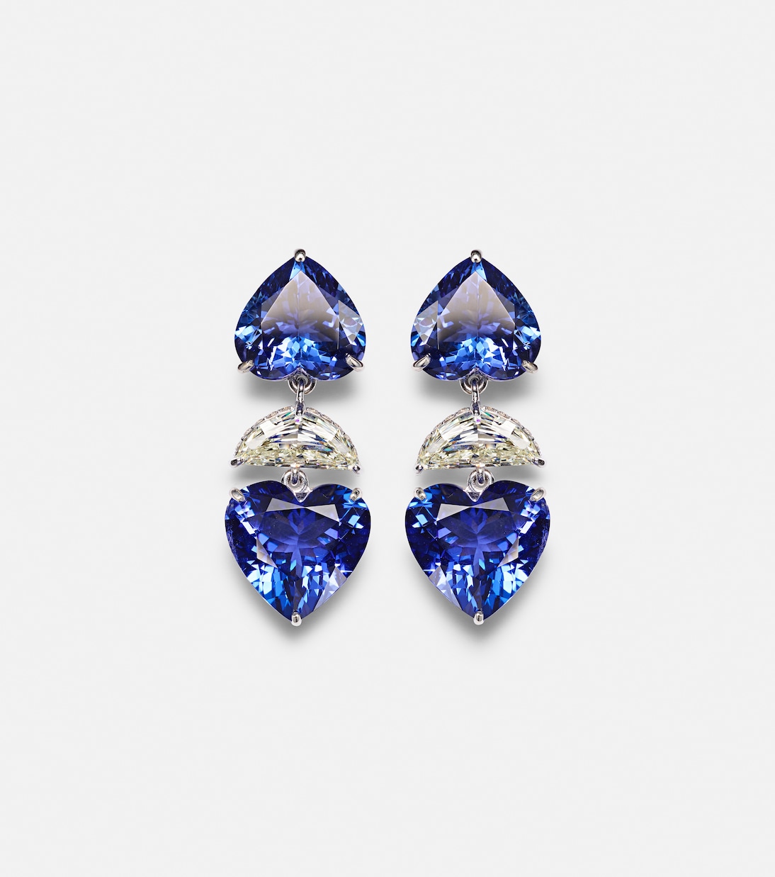 Boucles d'oreilles Heart en or blanc 18 ct, tanzanites et diamants | Kamyen