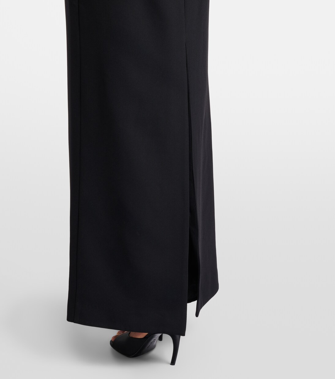 Embellished halterneck crêpe gown | Simkhai