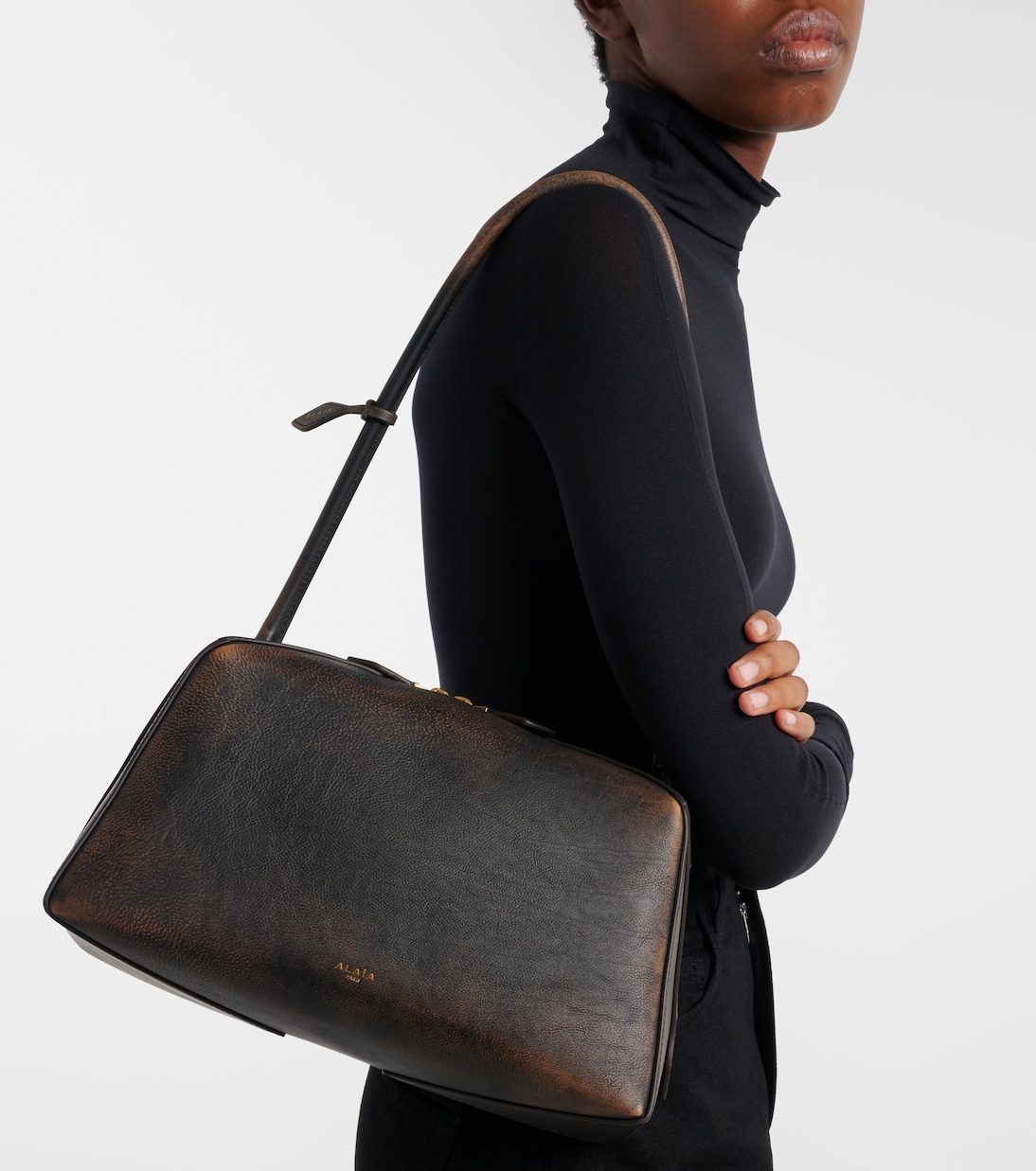 Le Bouledogue leather shoulder bag | Alaïa