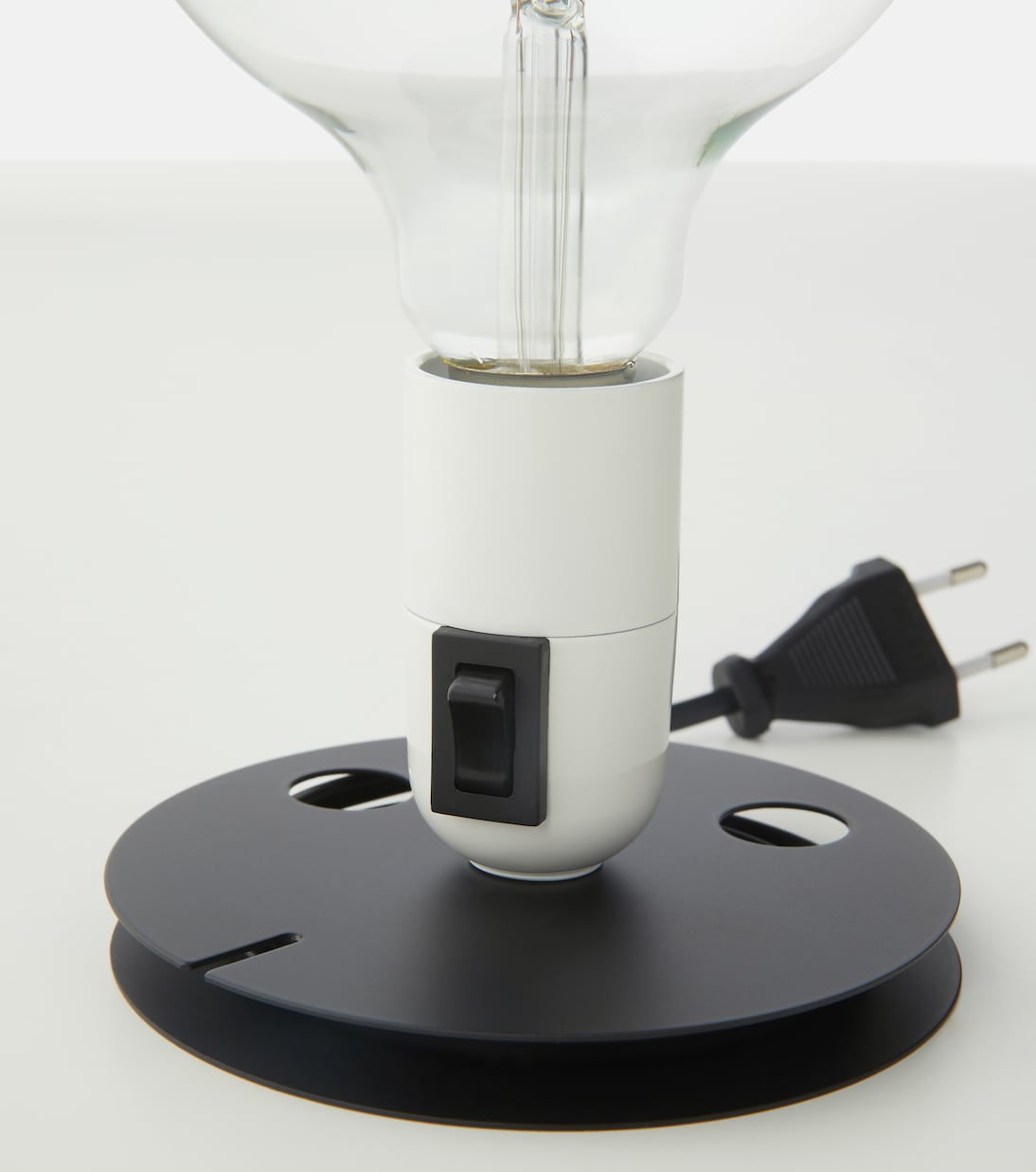 Lampadina table lamp by Achille Castiglioni, US plug | Flos