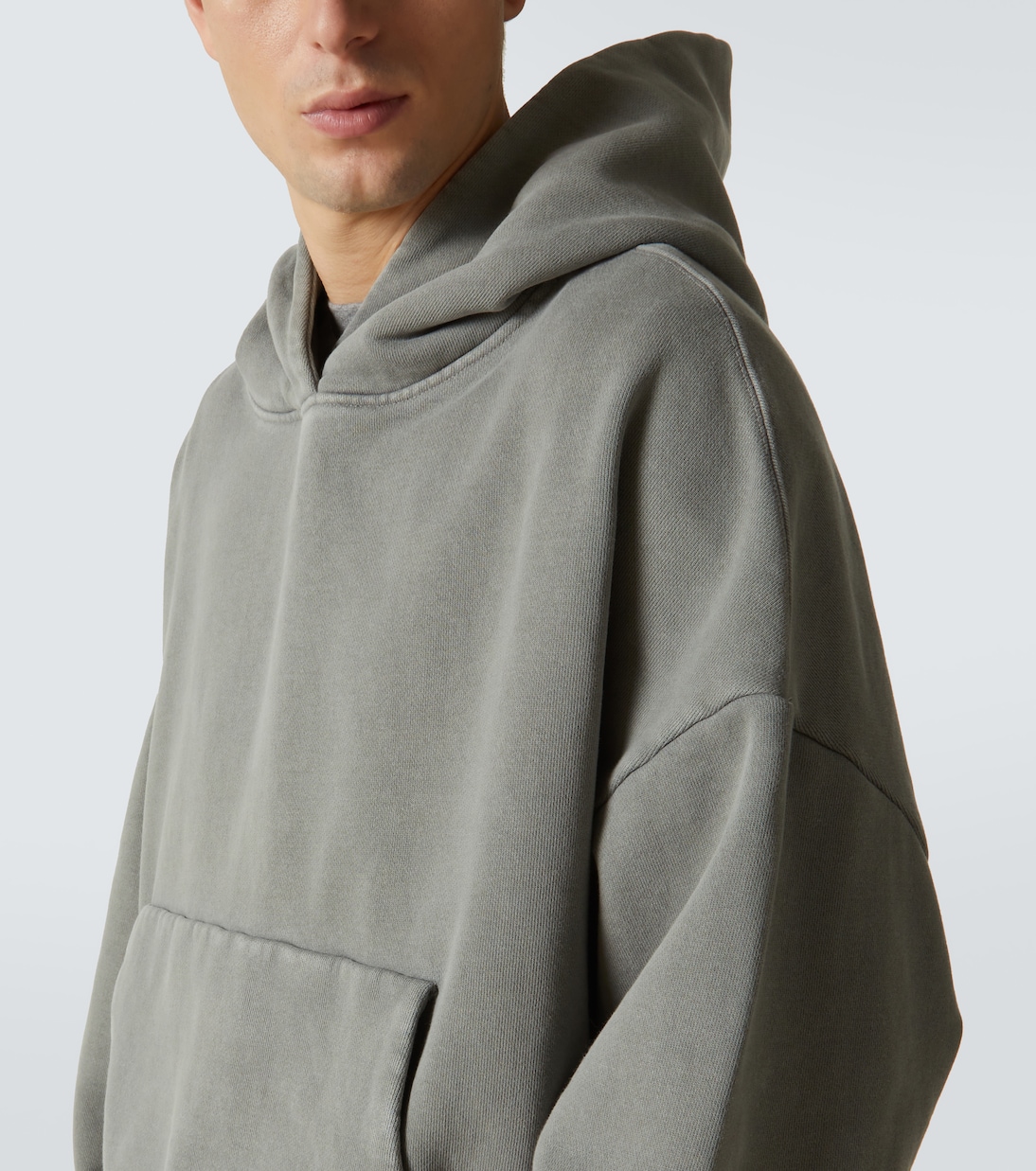 Grey thick hoodie on sale