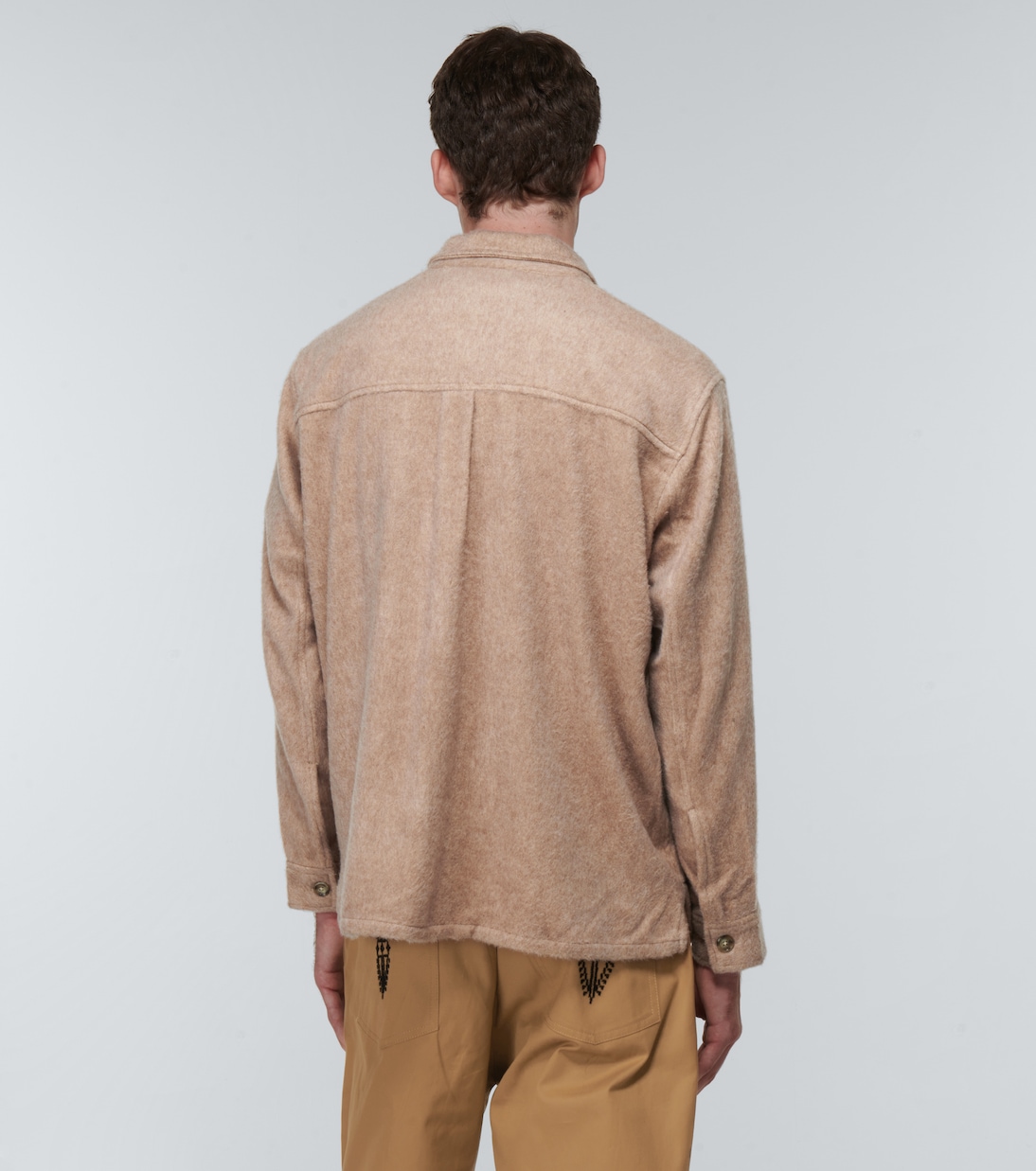 Bestickte Hemdjacke aus Wolle | Adish