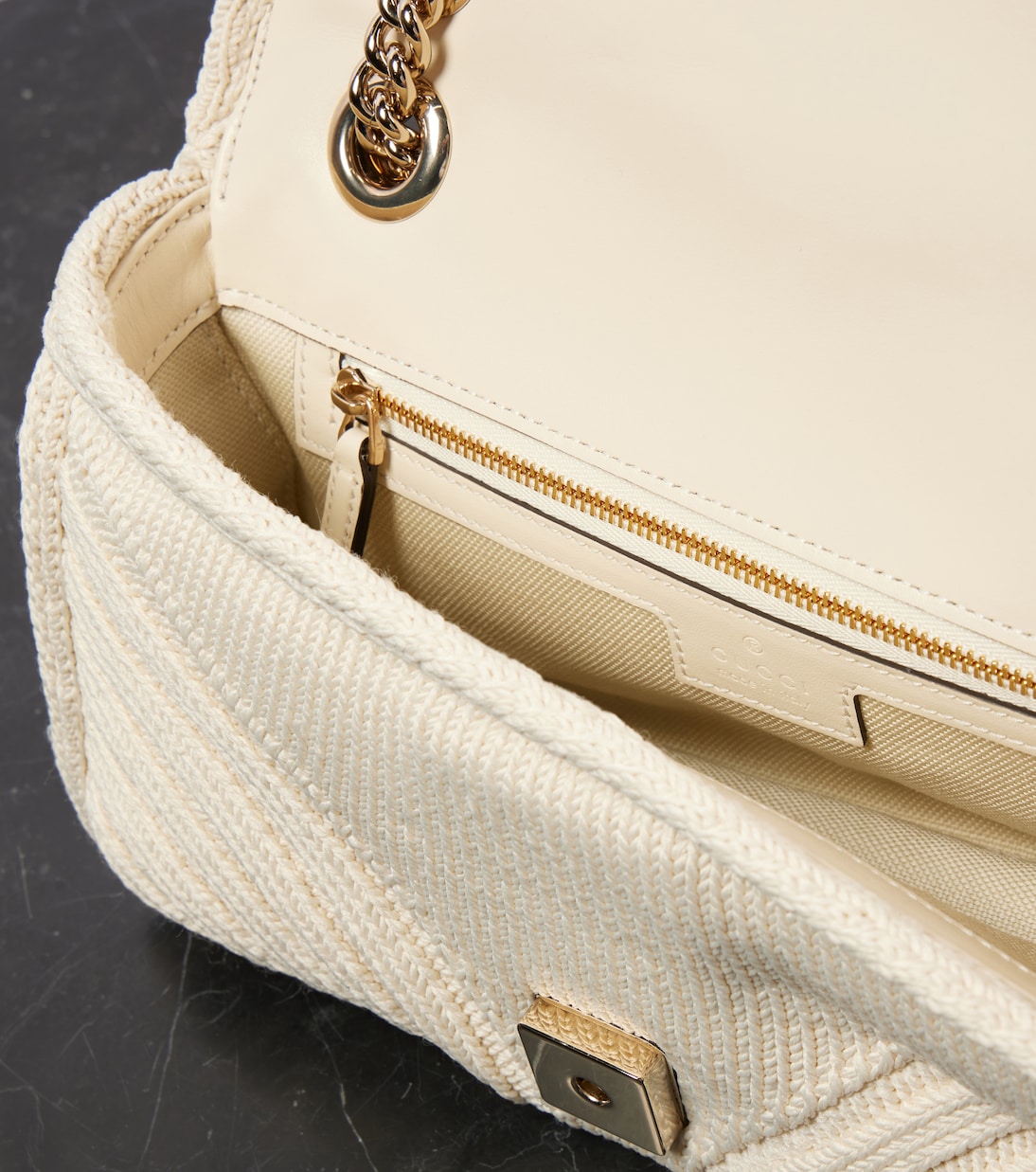 Borsa a spalla GG Marmont Small in maglia | Gucci