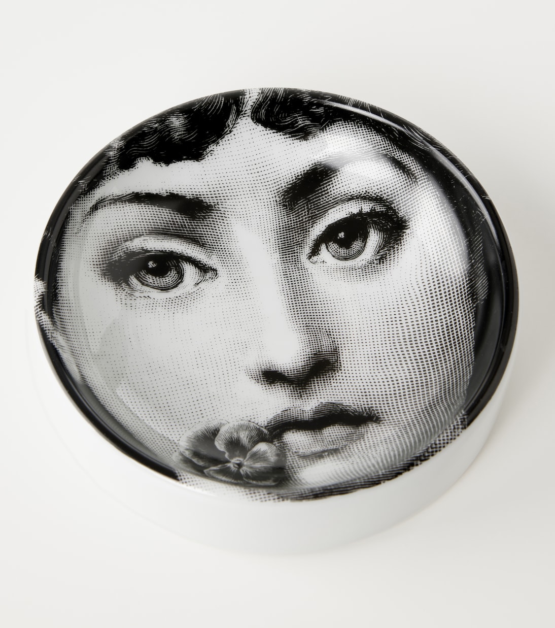 Posacenere Tema e Variazioni N.137 in porcellana | Fornasetti