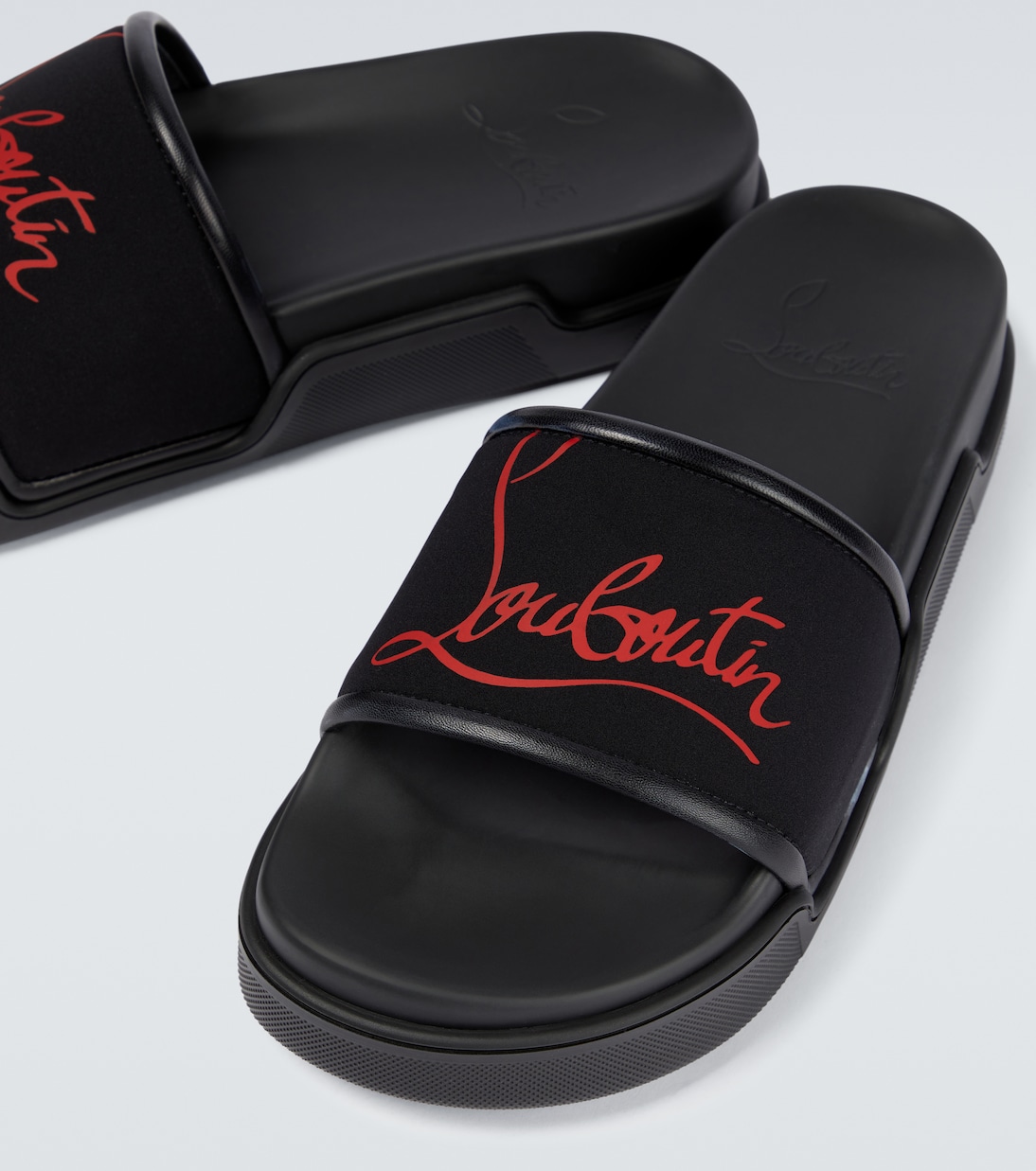 Logo slides | Christian Louboutin