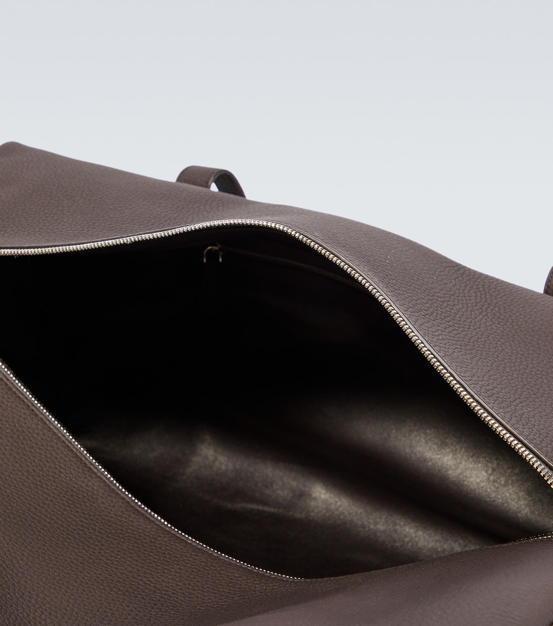 Weekender Gio aus Leder | The Row