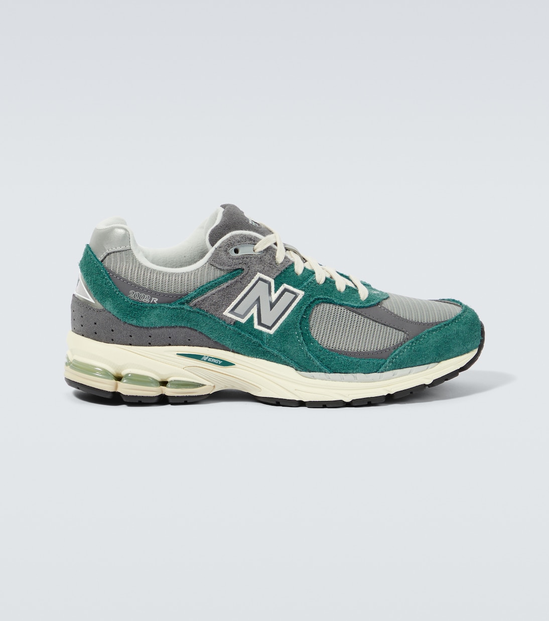 Sneakers 2002R in suede | New Balance