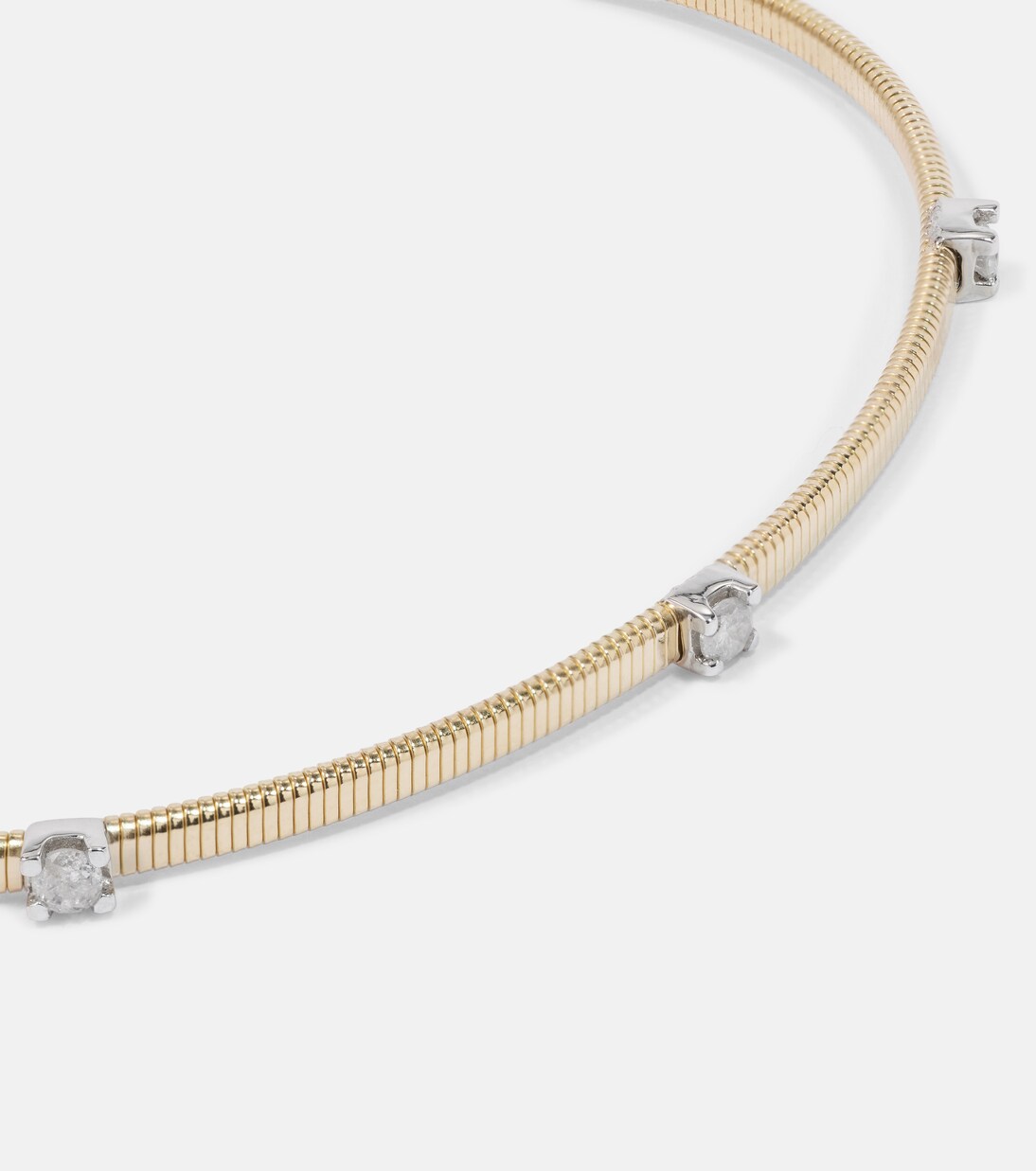 Bracciale in oro giallo 14kt con diamanti STONE AND STRAND: eleganza moderna per giovani