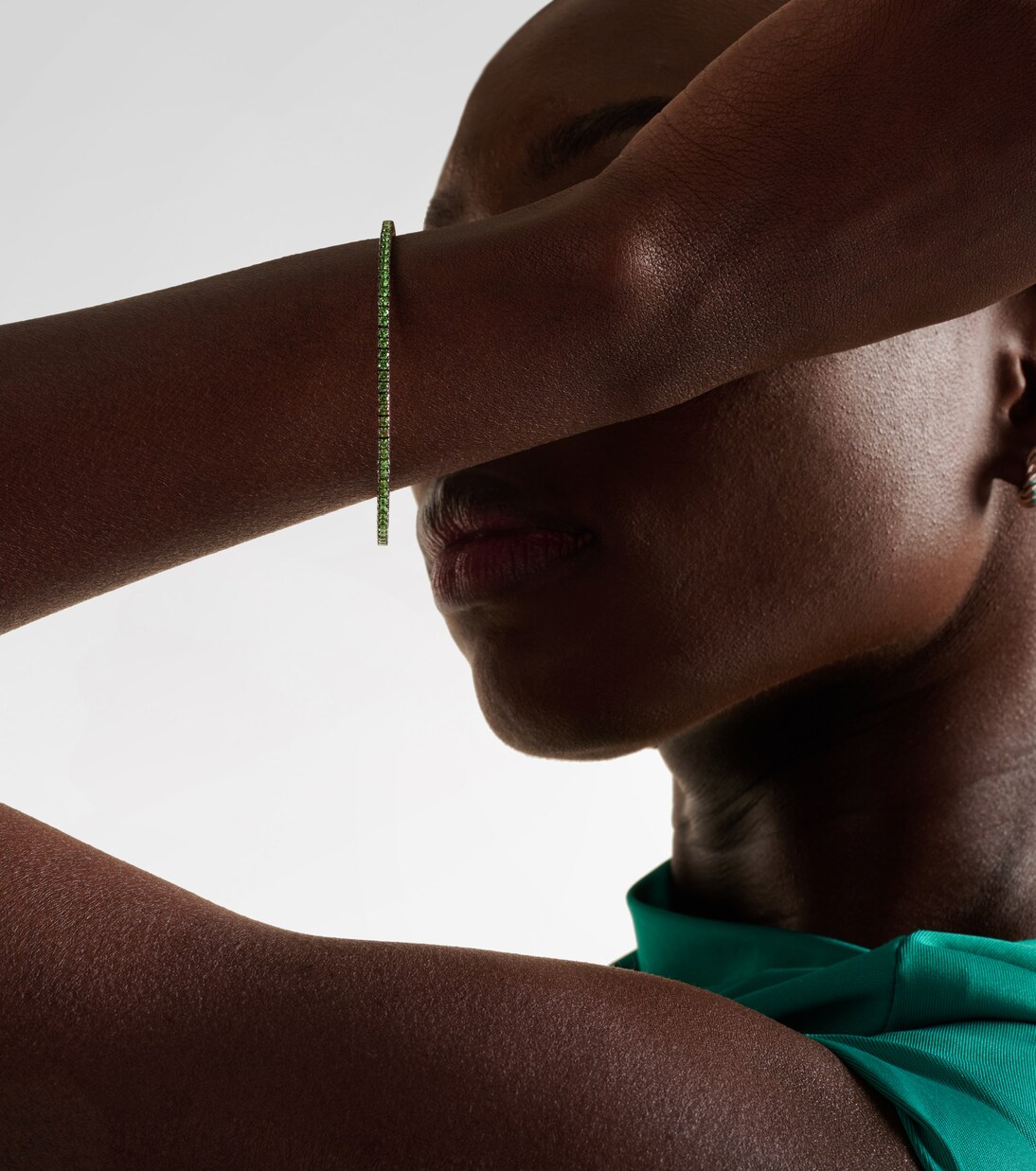 Bracelet en or blanc 18 ct et tsavorites | Bucherer Fine Jewellery