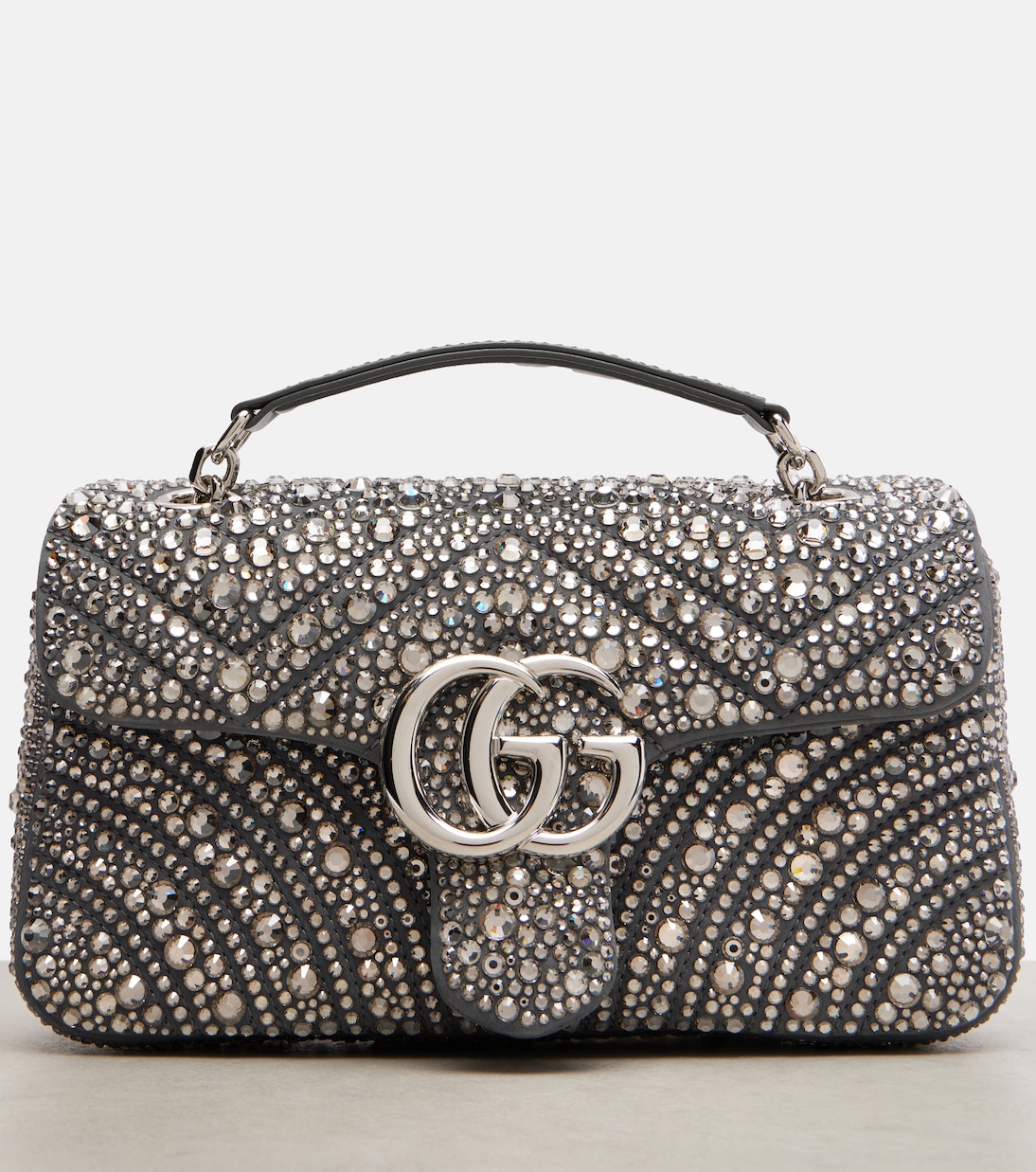 GG Marmont Medium leather shoulder bag | Gucci