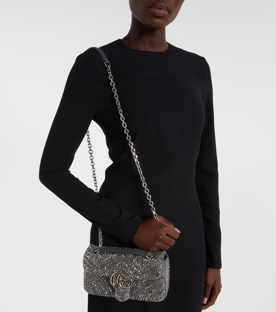 GG Marmont Medium leather shoulder bag | Gucci