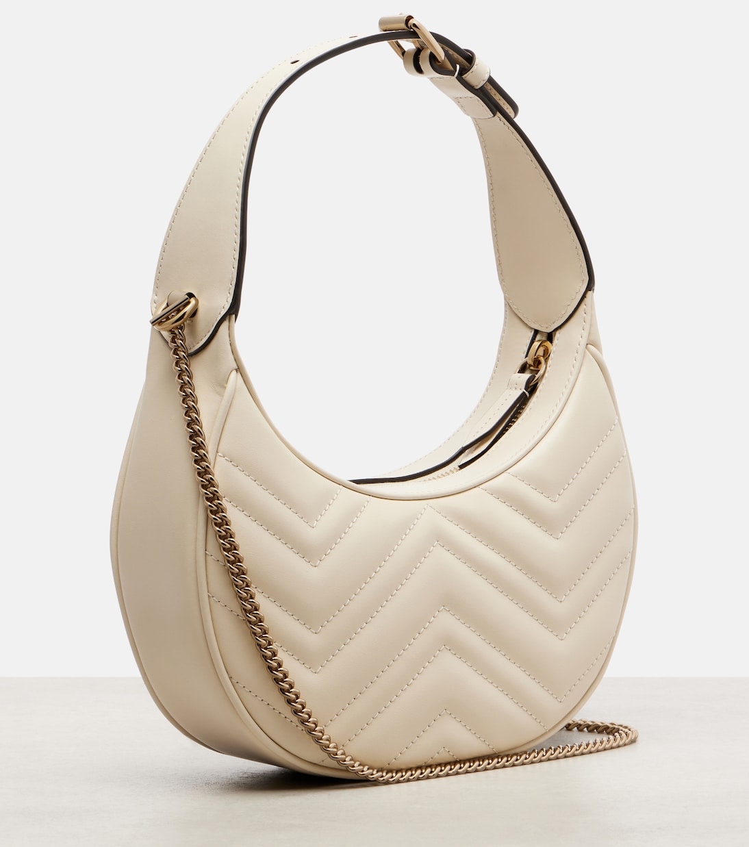 GG Marmont Mini leather shoulder bag | Gucci