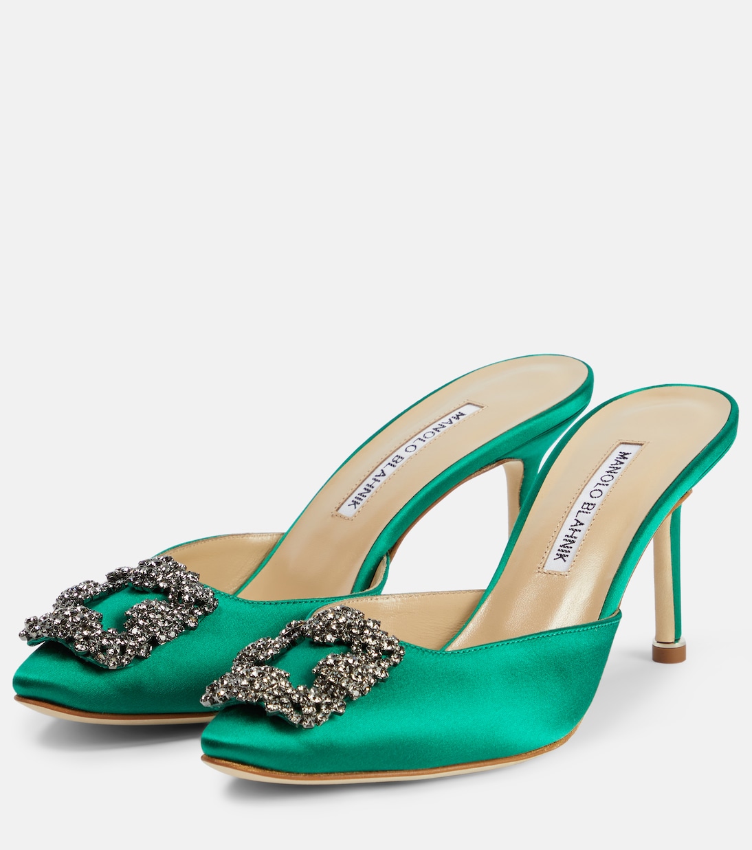 Mules Hangisimu 70 in raso con cristalli | Manolo Blahnik