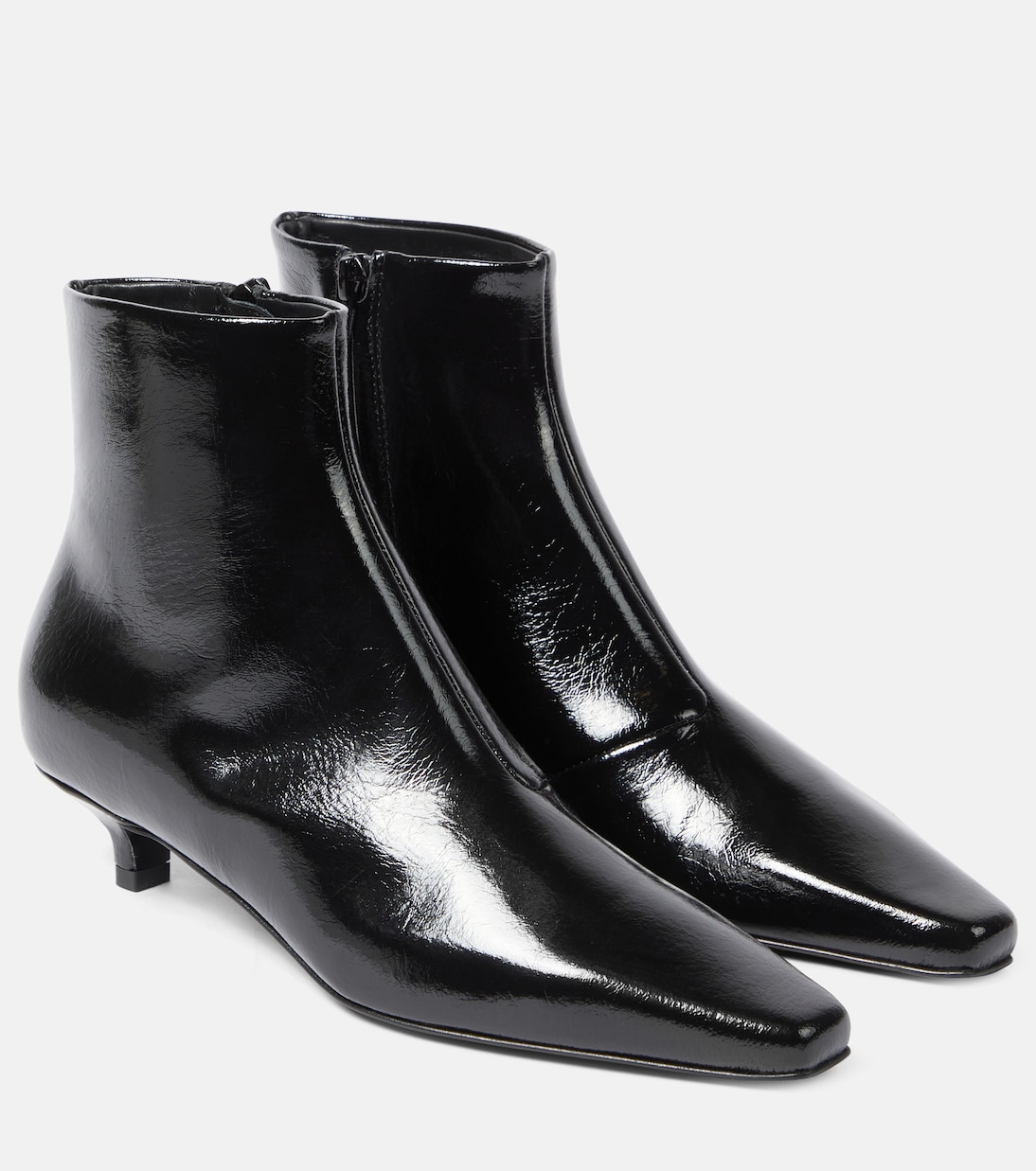 The Slim leather ankle boots in black Toteme Mytheresa