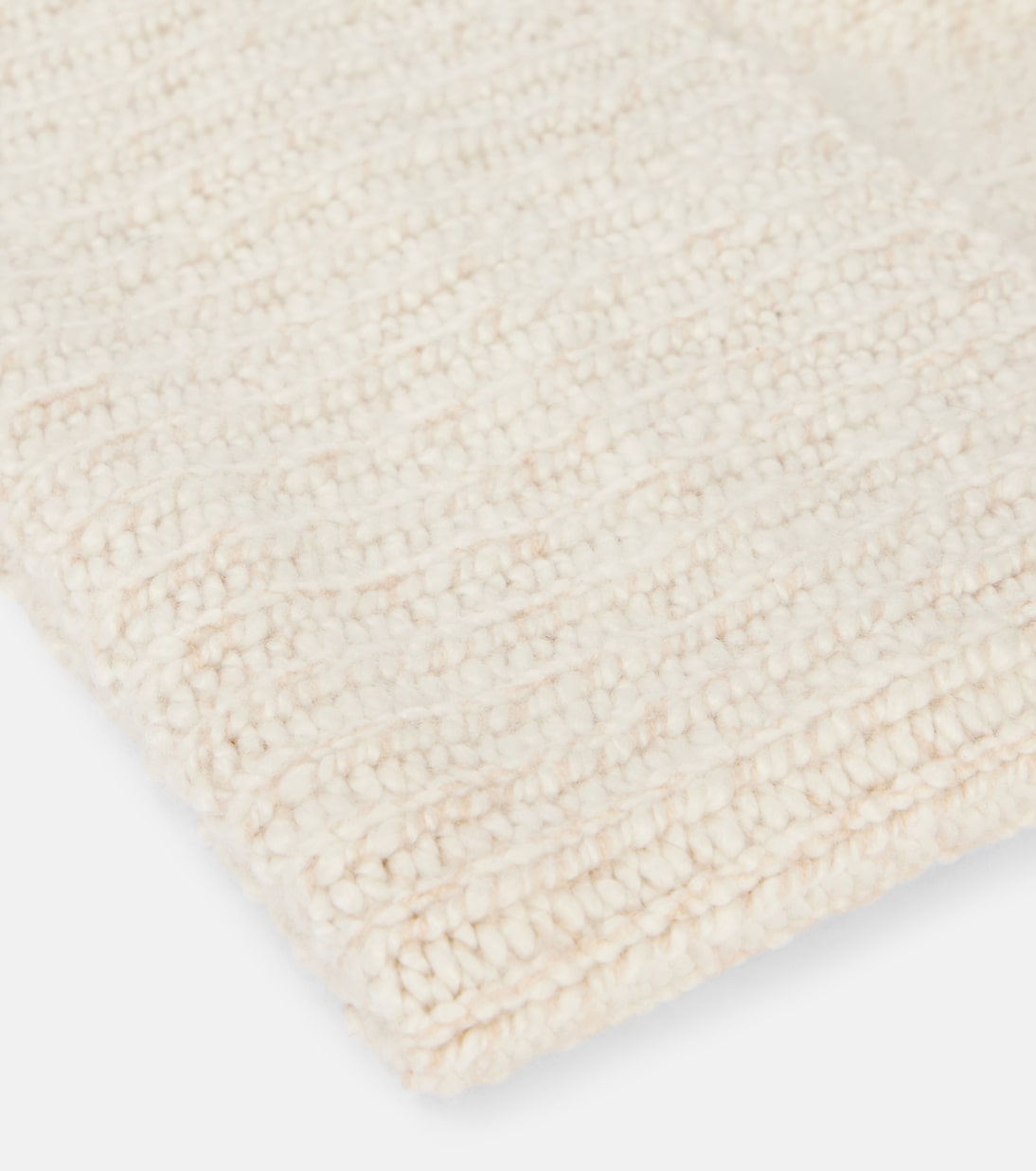 Berretto Loro Piana in cashmere avvolgente per uno stile giovane e confortevole