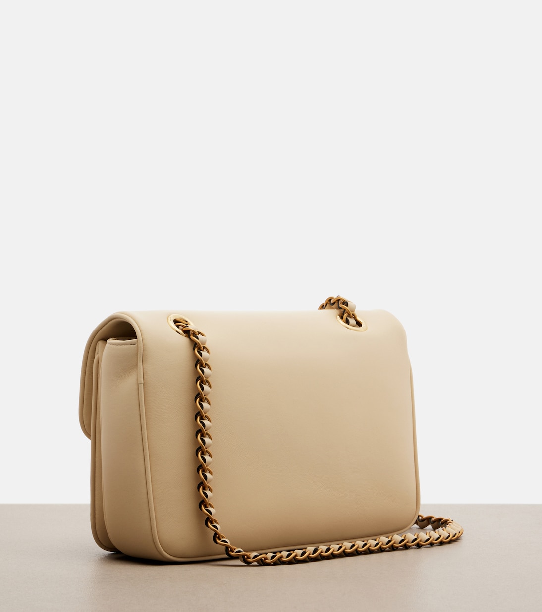 Djuna Medium leather shoulder bag | Valentino Garavani