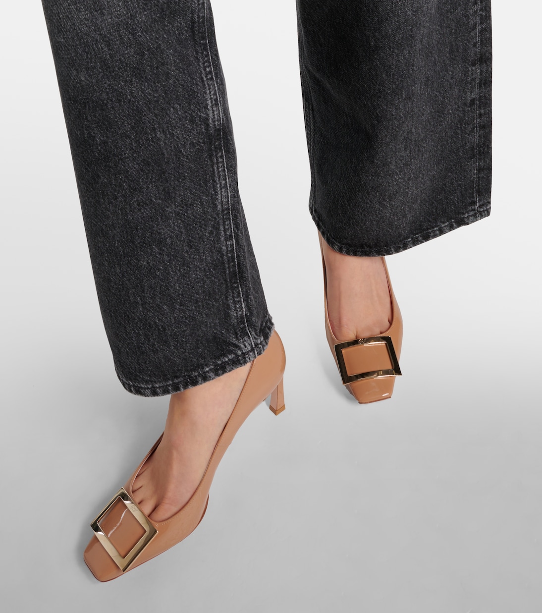 Pumps Trompette in vernice | Roger Vivier
