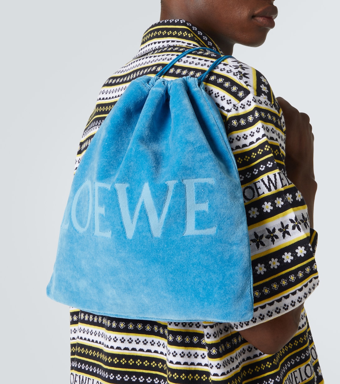 Paula's Ibiza Etui Medium aus Frottee | Loewe