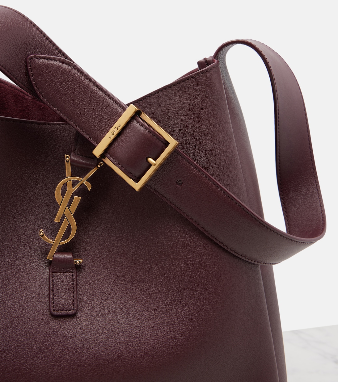 Schultertasche Le 5 à 7 Large aus Leder | Saint Laurent