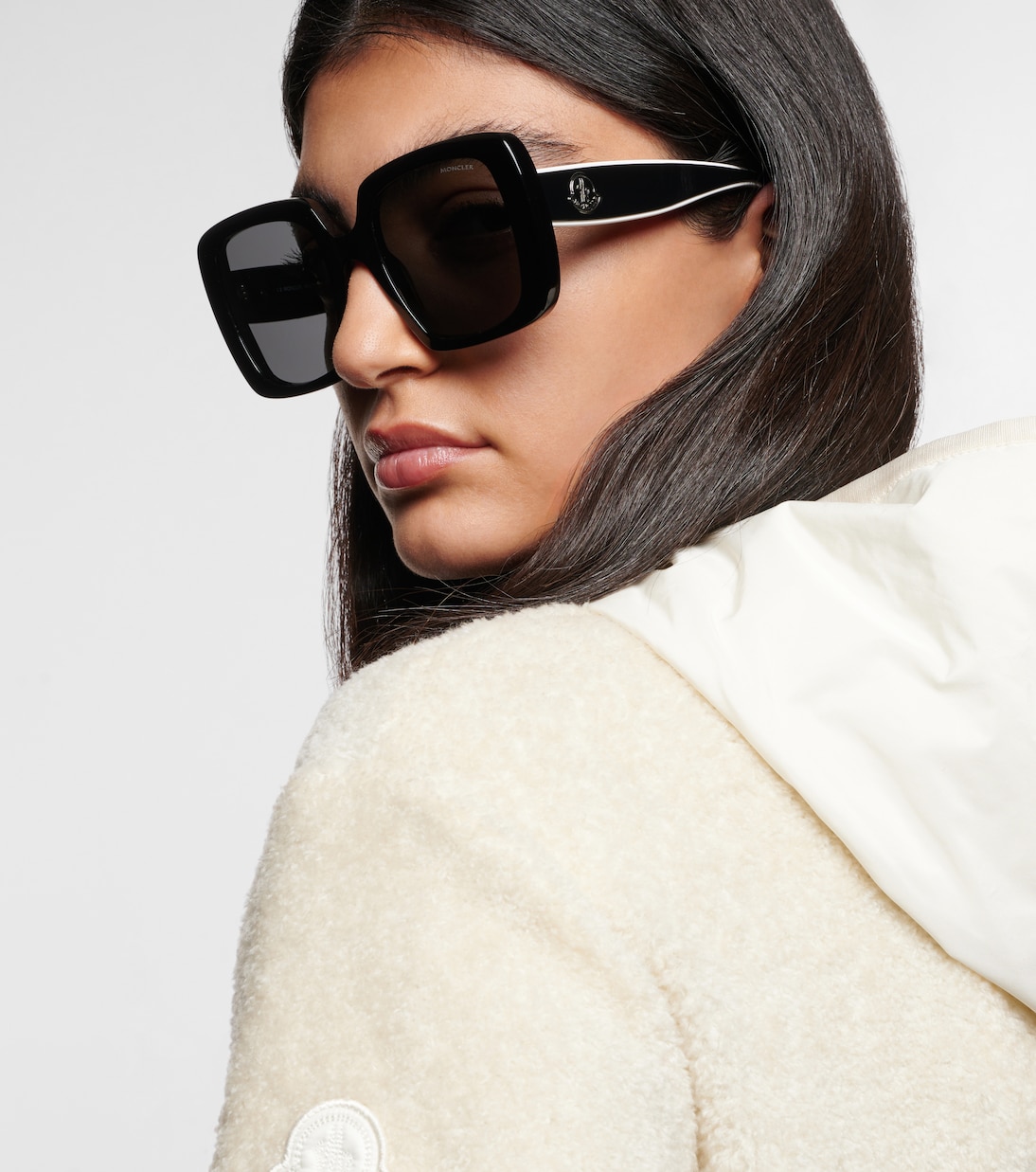 Occhiali da sole oversize MONCLER Blanche: stile giovane e trendy