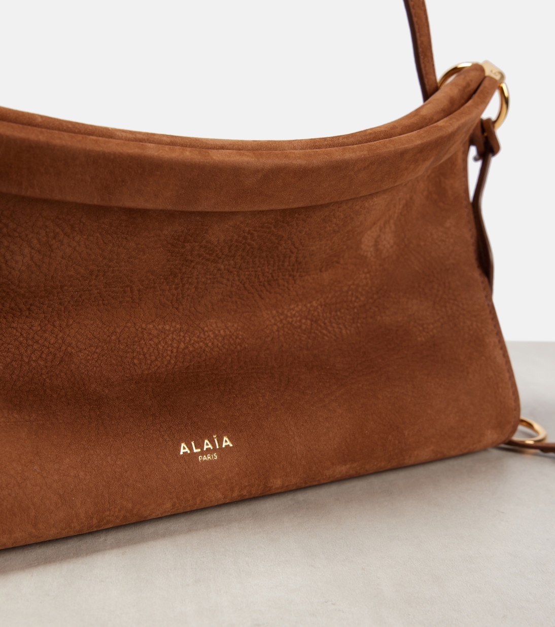 Borsa a spalla Le Click East West Medium in suede | Alaïa