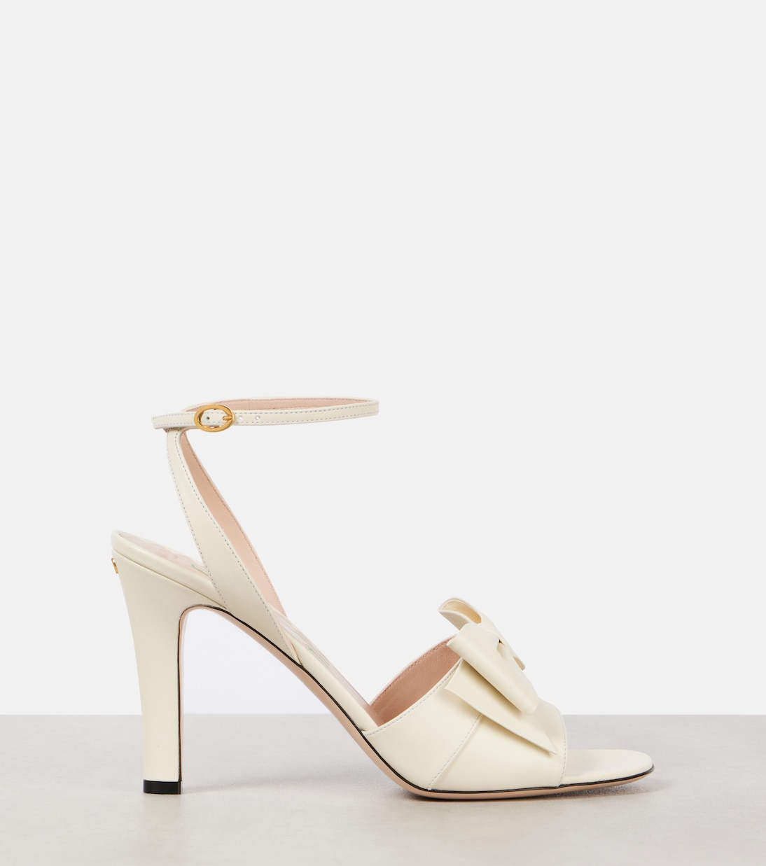Sandali in pelle con fiocco | Valentino Garavani