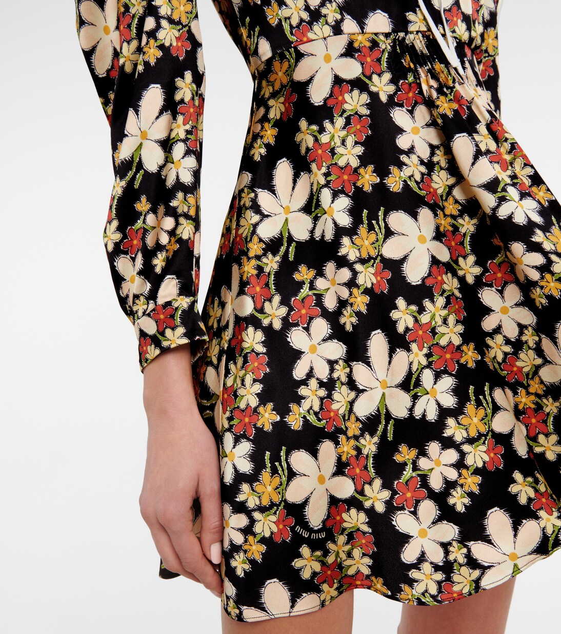Robe en satin sablé à fleurs | Miu Miu