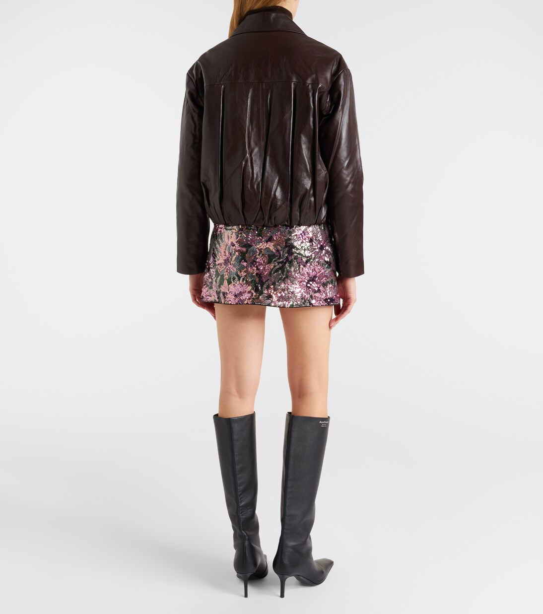 تنورة قصيرة مزينة بالترتر بطبعات الورود | Self-Portrait