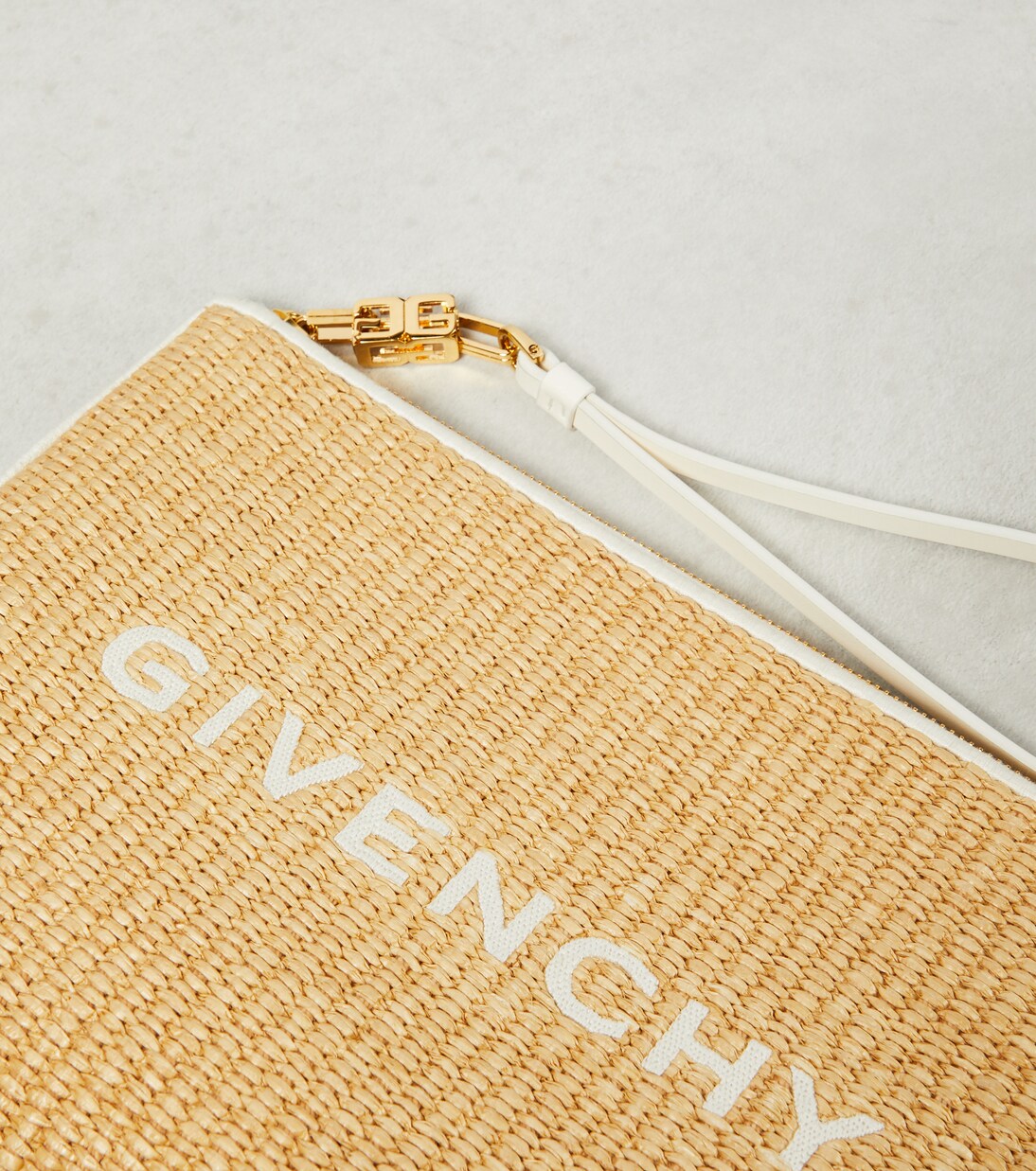 Pochette en raphia à logo | Givenchy