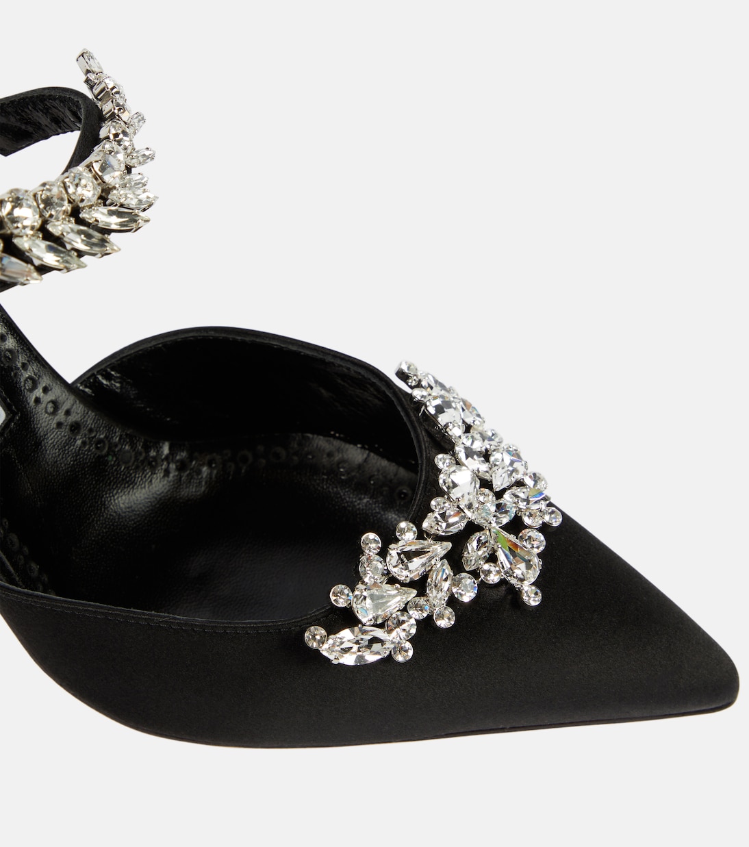Mules Lurum 90 in raso con cristalli | Manolo Blahnik