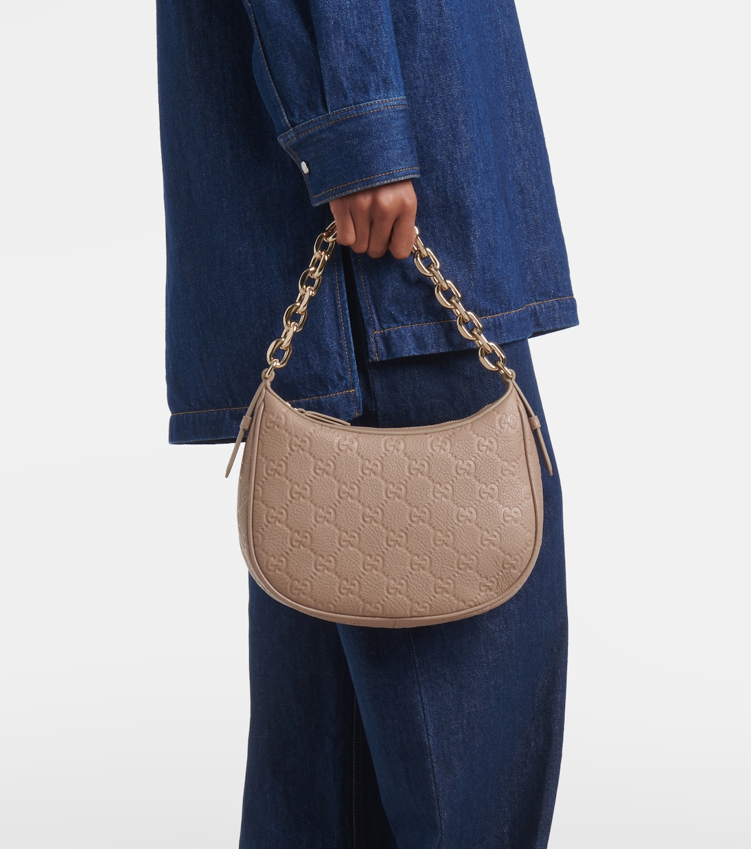 Borsa a spalla GG Emblem Small in pelle | Gucci