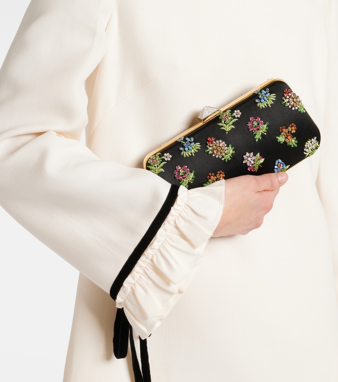 Pochette Carry Secrets en satin à ornements | Valentino Garavani