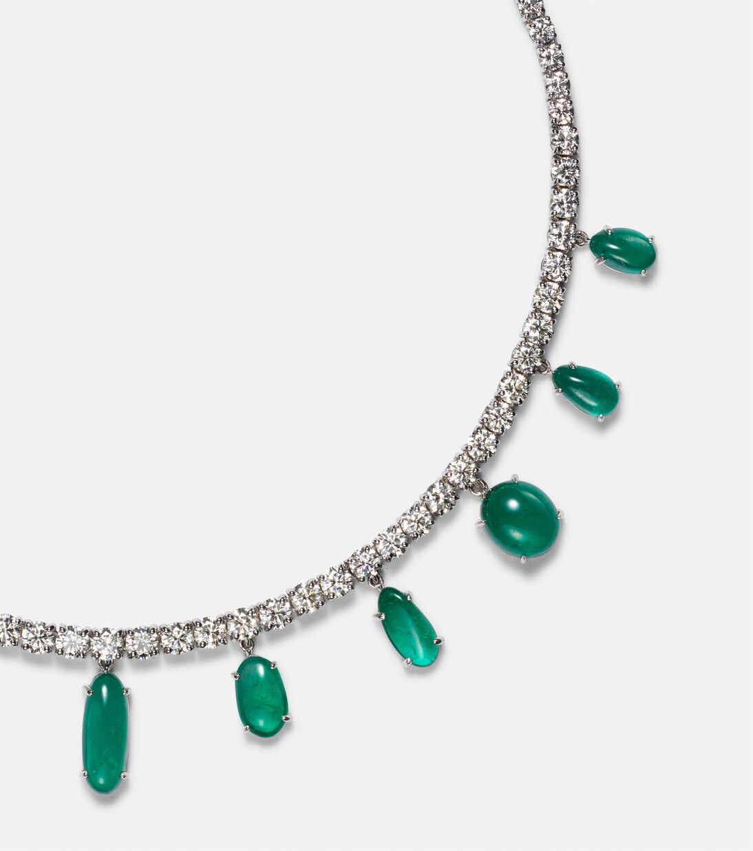 Collier en or blanc 18 ct, diamants et émeraudes | Kamyen