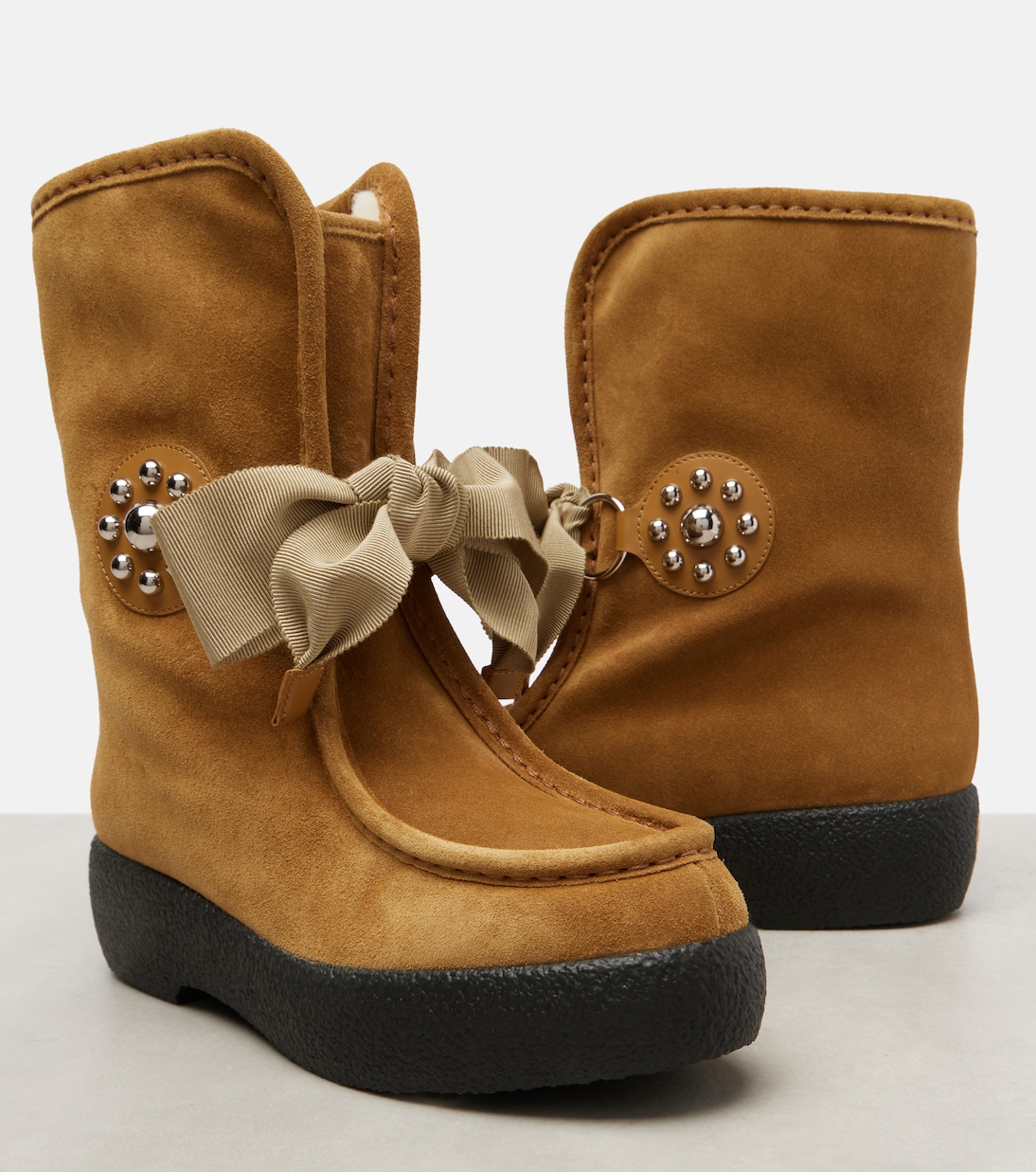 Snowish suede ankle boots | Valentino Garavani