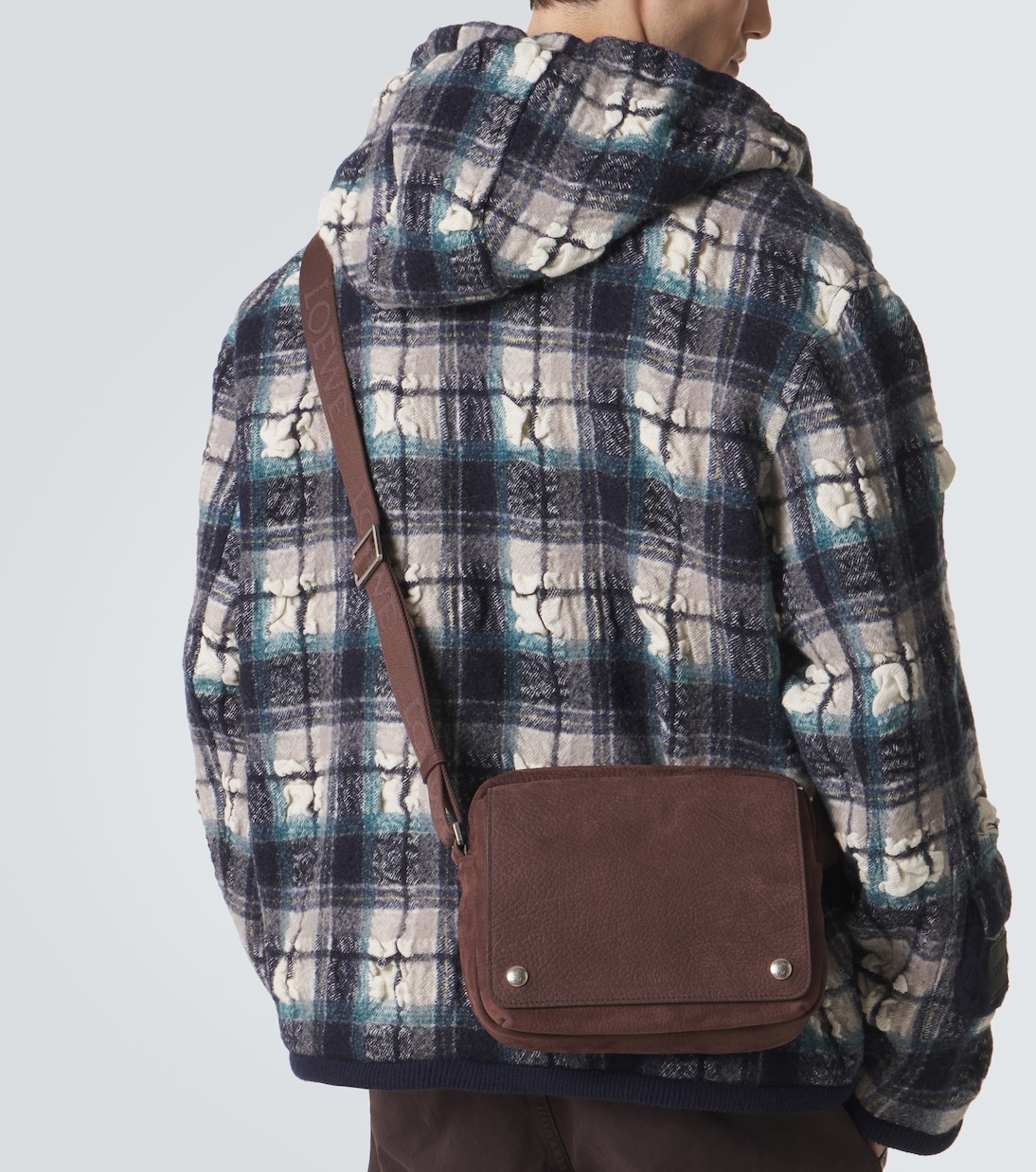 Pebble Medium leather messenger bag | Loewe