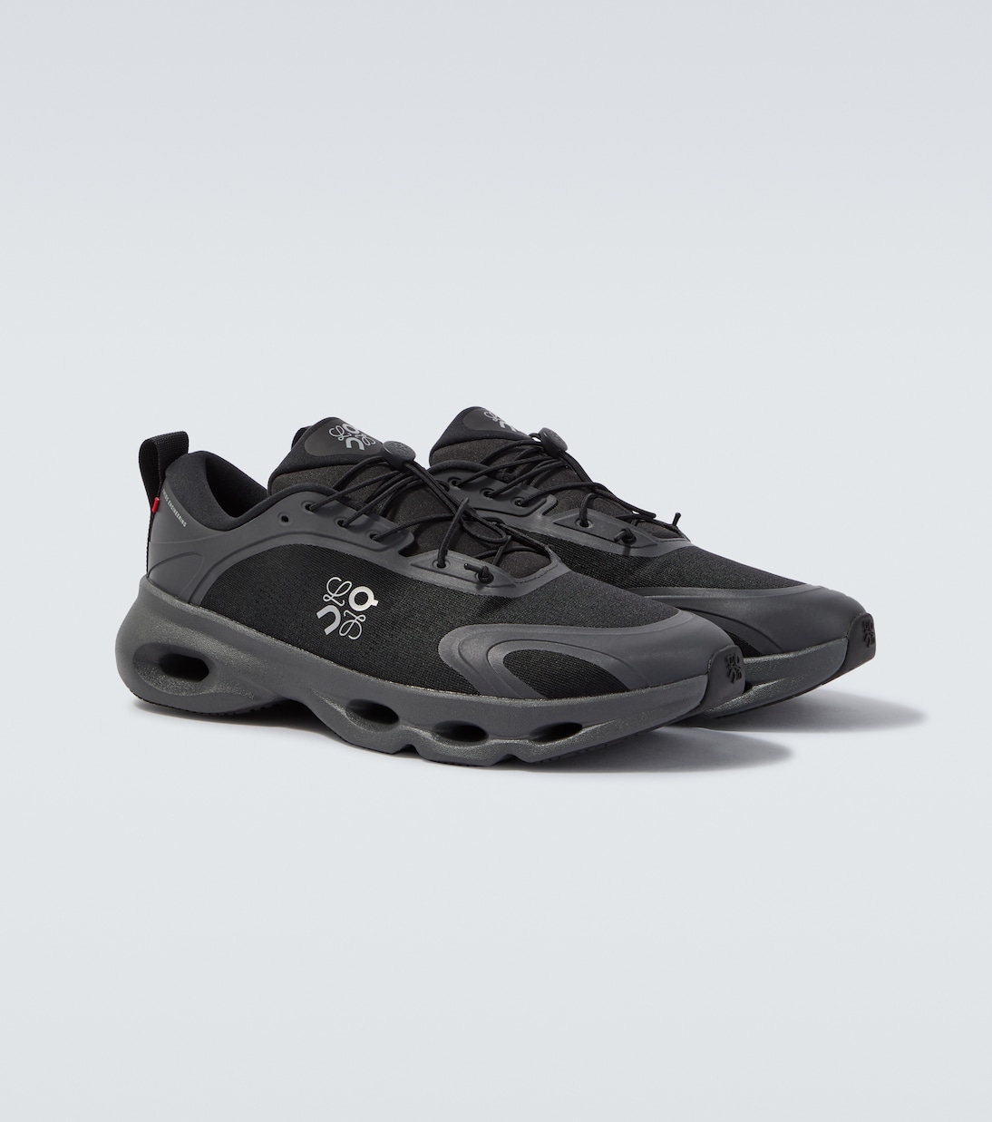x On Cloudsolo running shoes | Loewe