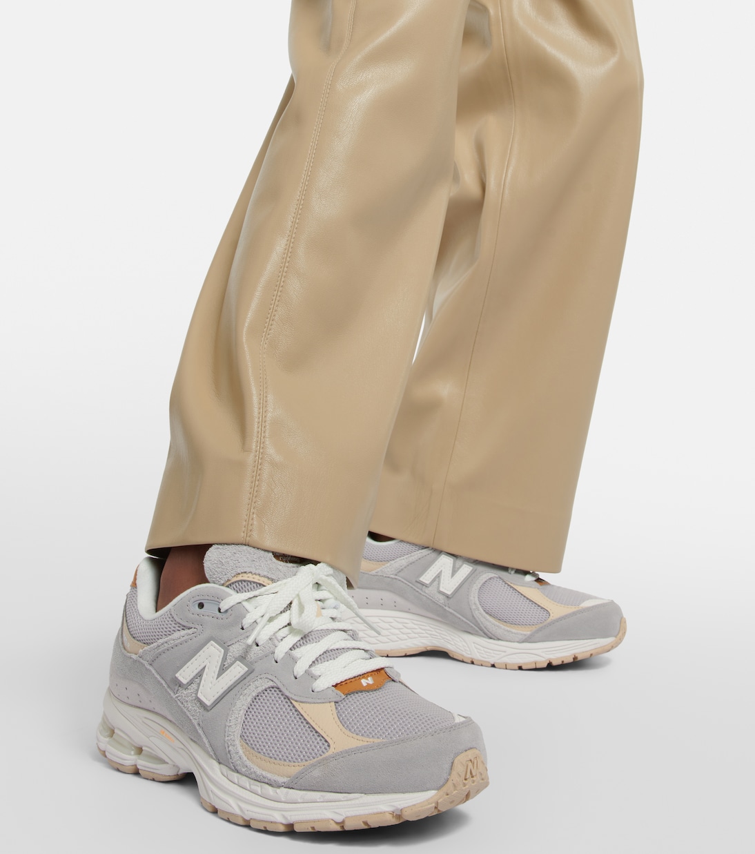2002R suede sneakers | New Balance