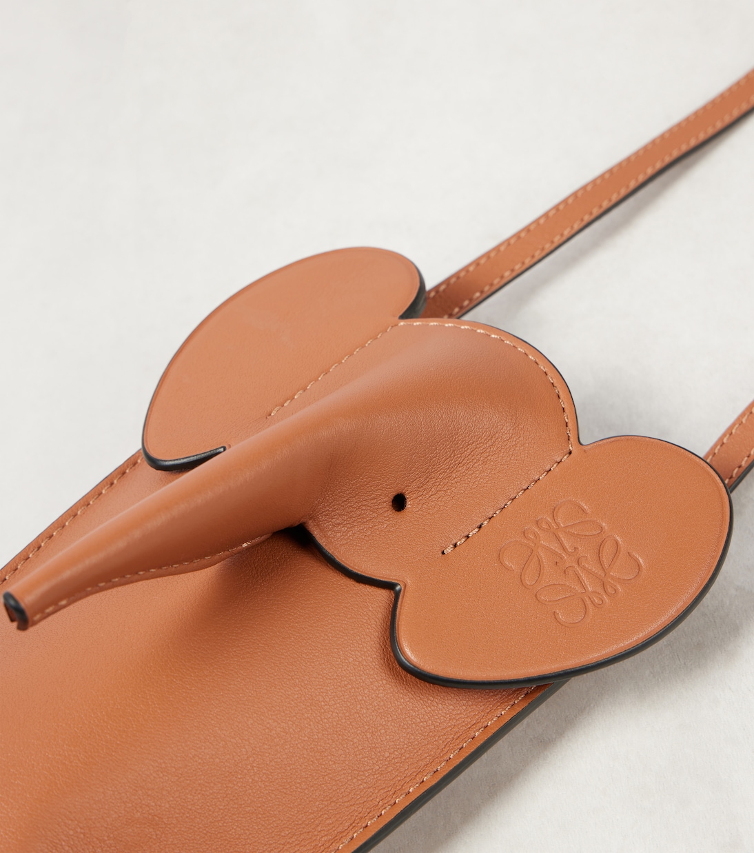 Borsa a tracolla Elephant Pocket in pelle | Loewe