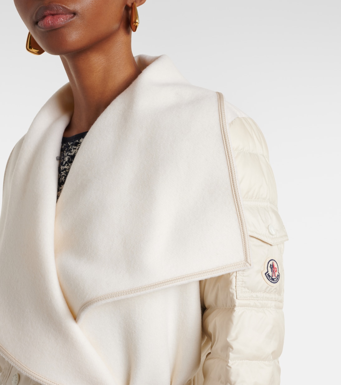 Mantella imbottita in feltro di misto lana | Moncler