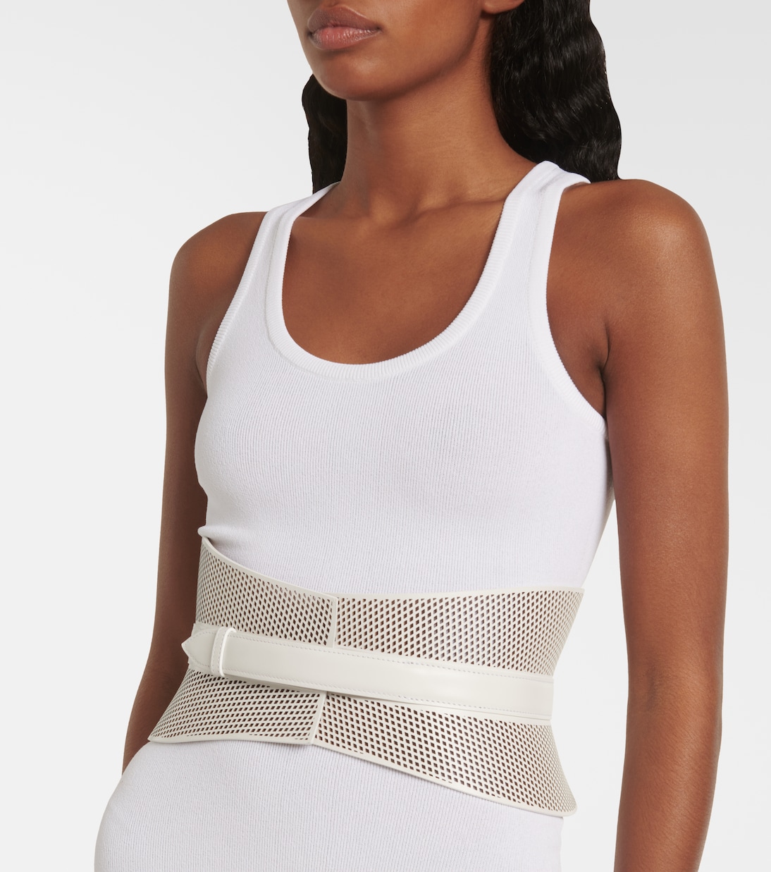 Cintura in pelle Neo Bustier ALAÏA per uno stile giovane e audace