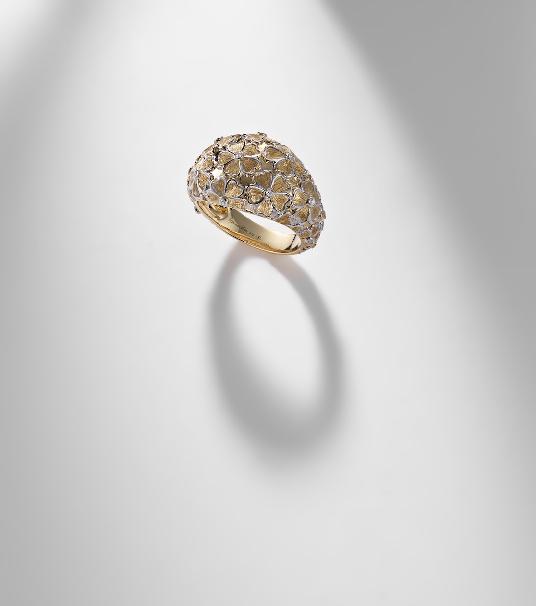 Dôme Fleurie 9kt gold (375/1000) ring with diamonds | Yvonne Léon