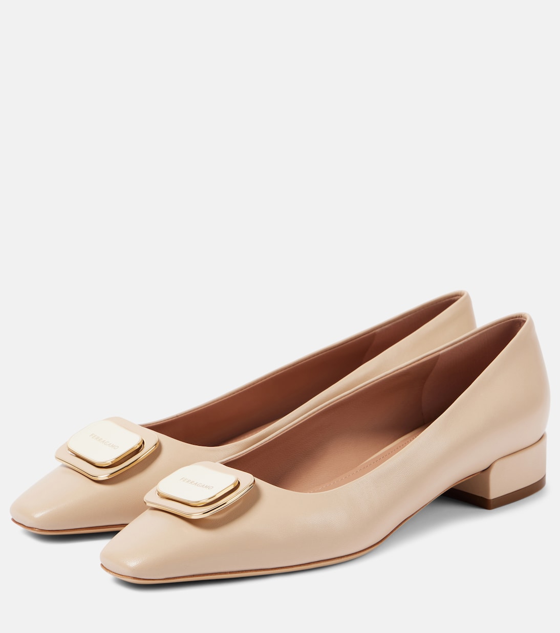 Venera 20 leather ballet flats | Ferragamo