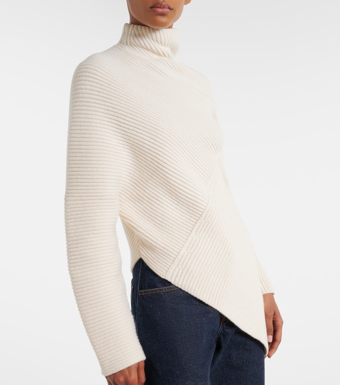 Asymmetric wool and cashmere sweater | Alaïa
