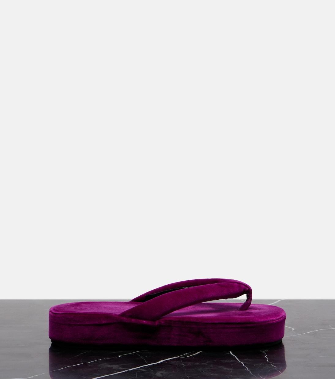 صندل بصباع بلاتفورم من المخمل Jet Lag | Balenciaga