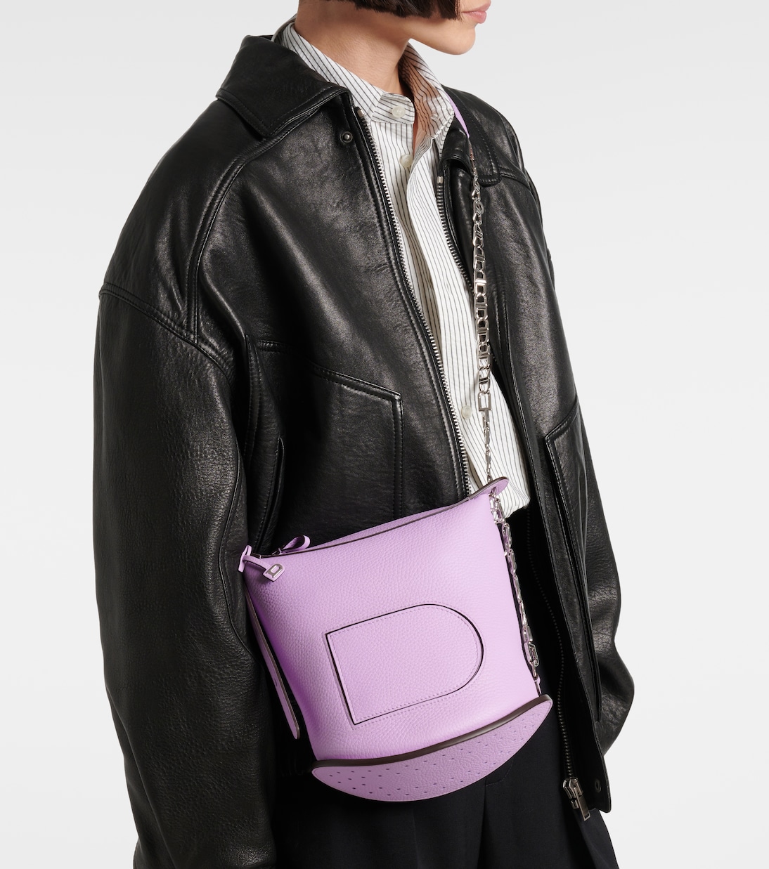 Schultertasche Pin Twist aus Leder | Delvaux