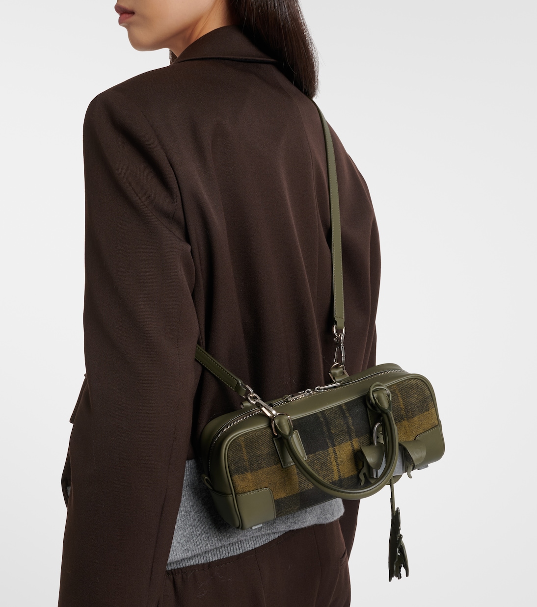 Amazona 23 leather-trimmed tartan tote bag | Loewe